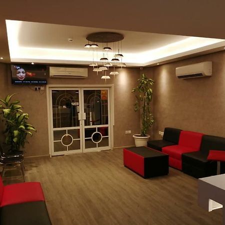 Sun City Hotel Maszkat Kültér fotó