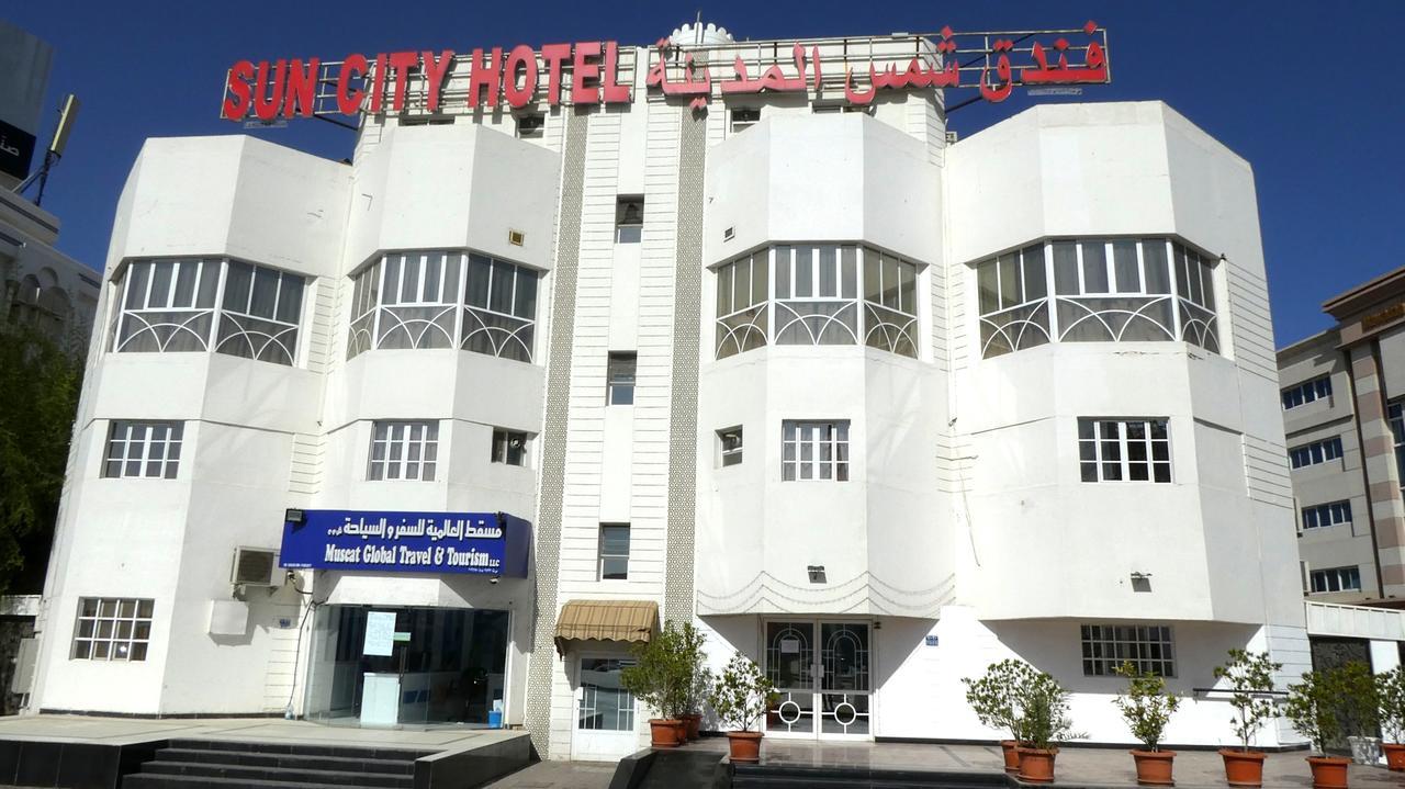 Sun City Hotel Maszkat Kültér fotó