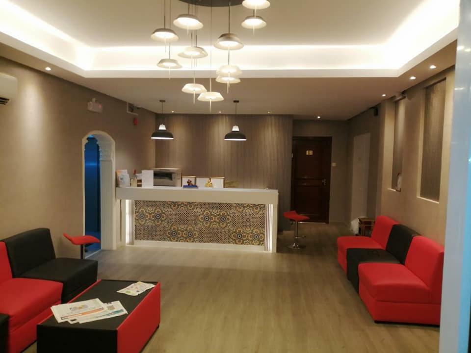 Sun City Hotel Maszkat Kültér fotó